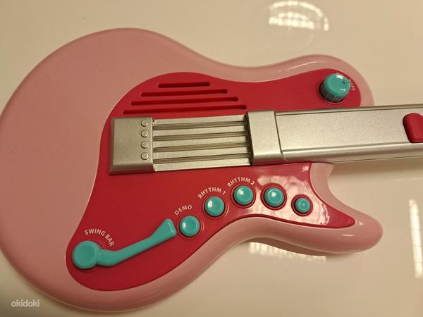 Детская музыкальная игрушка-гитара с микрофоном и очками (фото #1)