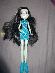Müüa Monster High nukk (1 foto / 1)
