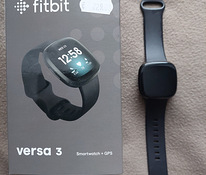 Смарт-часы Fitbit versa3