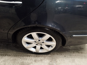 Mercedes-Benz E280 (7 foto / 12)
