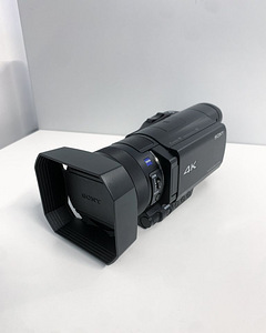 SONY FDR-AX100 (3 foto / 10)