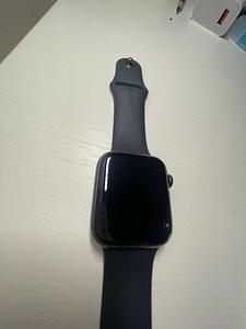 Apple watch se 44mm (2 foto / 3)
