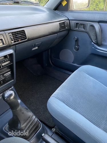 Продается 1991 Mazda 323 GLX (фото #10)