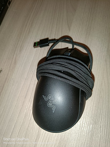 Razer Deathadder V2 (3 foto / 6)