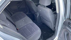 Volkswagen Jetta Comfortline (11 foto / 15)