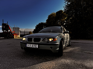 BMW 320d 110kw 5manu (1 foto / 7)