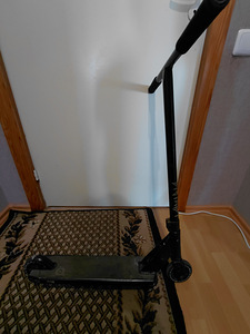 Продается самокат DISTRICT TITUS PRO SCOOTER (1 фото из 7)