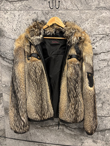 Rare! Stella Rossa Arctic Wolf Fur Coat (2 foto / 10)