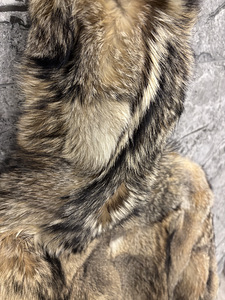 Rare! Stella Rossa Arctic Wolf Fur Coat (4 foto / 10)