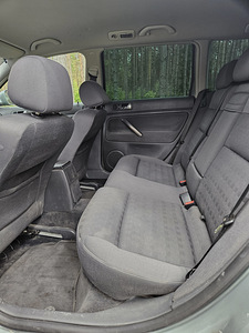 Volkswagen Passat 1.8T (6 foto / 10)