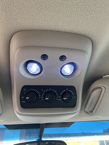 Chevrolet Tahoe (6 foto / 8)