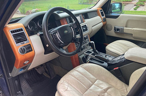 Land Rover Rang Rover (4 foto / 6)