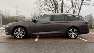 Opel Insignia Sports Tourer Innovation Plus 1.5 121kW (2 foto / 12)