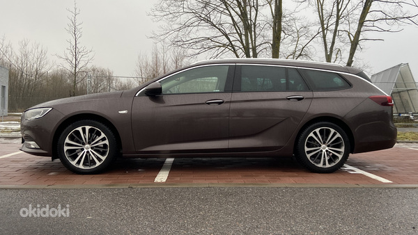 Opel Insignia Sports Tourer Innovation Plus 1.5 121kW (фото #2)