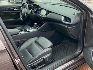 Opel Insignia Sports Tourer Innovation Plus 1.5 121kW (11 foto / 12)