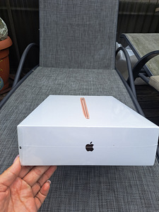 MacBook Air (2 фото из 5)
