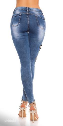 Красивые стильные джинсы. Размер M (фото #2)