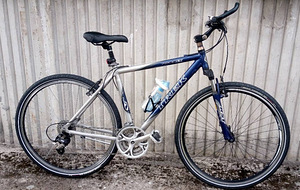 Trek 7200FX Alpha Custom Aluminium (1 foto / 10)