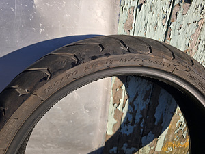 Мотоциклетные шины Pirelli Angel (6 фото из 8)