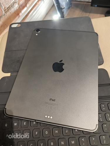 iPad Pro 11-inch 256GB Wi-Fi + Cellular 2020 + klaviatuur (foto #3)