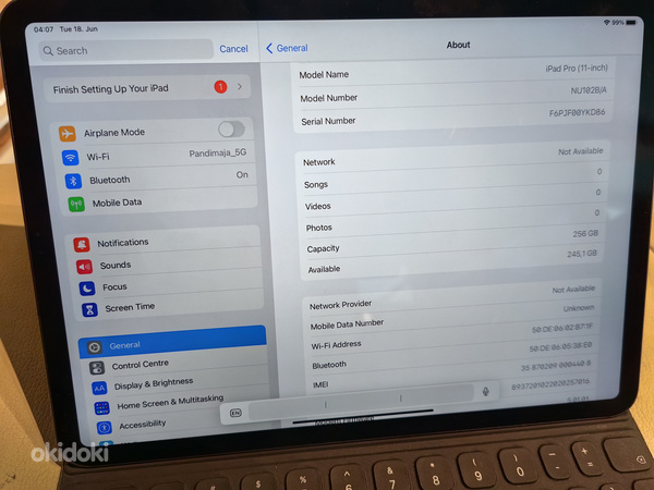 iPad Pro 11-inch 256GB Wi-Fi + Cellular 2020 + klaviatuur (foto #2)