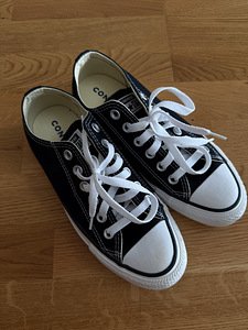 Converse (1 фото из 2)