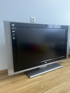 Телевизор LG 55” (1 фото из 5)
