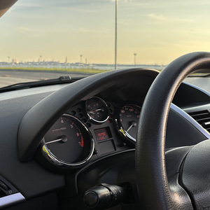 Peugeot 207CC (9 foto / 10)