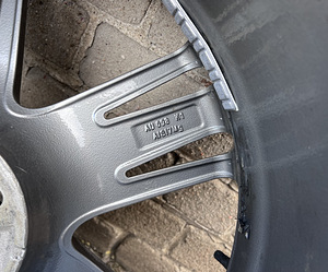 Audi 5x112 275/40 R21 (6 foto / 9)