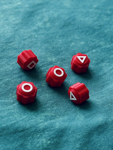Gonggi Squid Game (5 foto / 5)