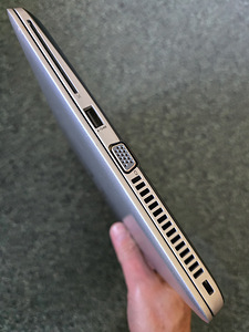HP Elitebook 840 g4, HP EliteBook 820 g3 (6 foto / 10)