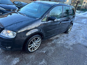 Volkswagen (9 фото из 15)