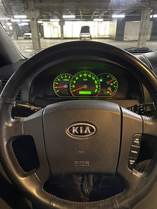 Kia Sorento 2.5 disel (7 foto / 11)
