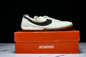 NIKE x JACQUEMUS MOON (3 фото из 8)