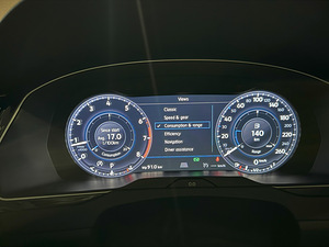 Volkswagen Passat R-Line 1.8 132kW (15 foto / 15)