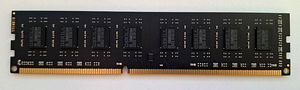 G.Skill DDR3 RAM 4 GB F3-10600CL9S-4GBNT 1333 MHz (2 foto / 2)