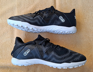 PUMA Future Play TT jalgpallijalatsid (1 foto / 3)