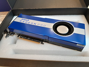 AMD Radeon Pro VII 16 GB HBM2 6xDP (8 foto / 10)