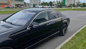 MERCEDES S-CLASS W221 4MATIC (4 foto / 13)