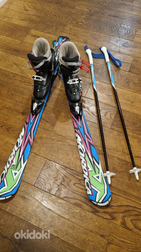 Комплект горных лыж (лыжи, ботинки, палки) детский (до 8 лет (фото #1)
