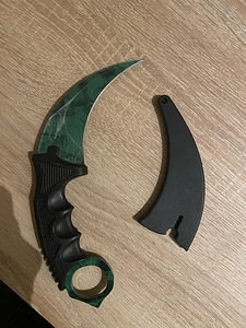 Karambit nuga