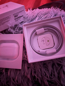 Airpods pro (6 foto / 6)