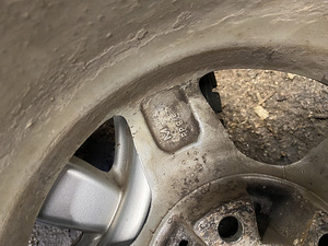 Mercedes veljed 15” uute talverehvidega (7 foto / 9)