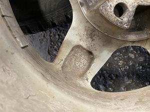 Mercedes veljed 15” uute talverehvidega (8 foto / 9)