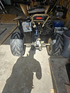 Quad 250cc (3 foto / 3)