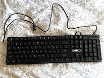 Taustavalgustusega klaviatuur