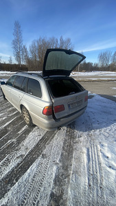 BMW E39 520i Manuaal (8 foto / 10)
