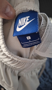 Спортивки Nike (2 фото из 3)