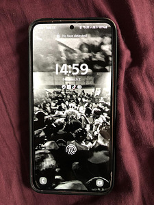 Samsung s23 256gb (2 foto / 3)