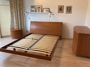 Мебель для спальни, кровать, комод, тумбочка